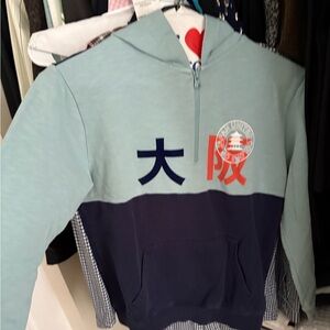 Blue and Navy Graphic Benetton zip